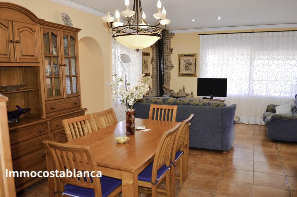 Detached house in Denia, 230 m², 840,000 €, photo 6, listing 17221776