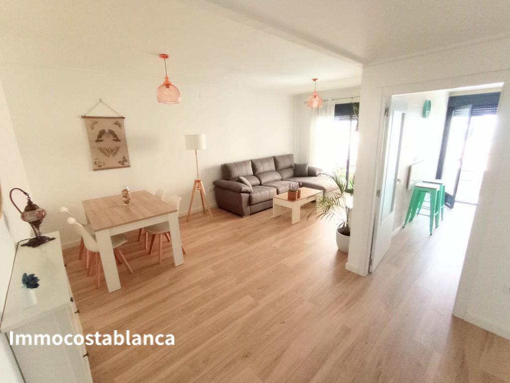 Apartment in Alicante, 107 m², 189,000 €, photo 1, listing 16842496