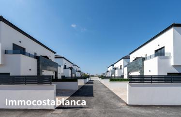 Apartment in Gran Alacant, 94 m²