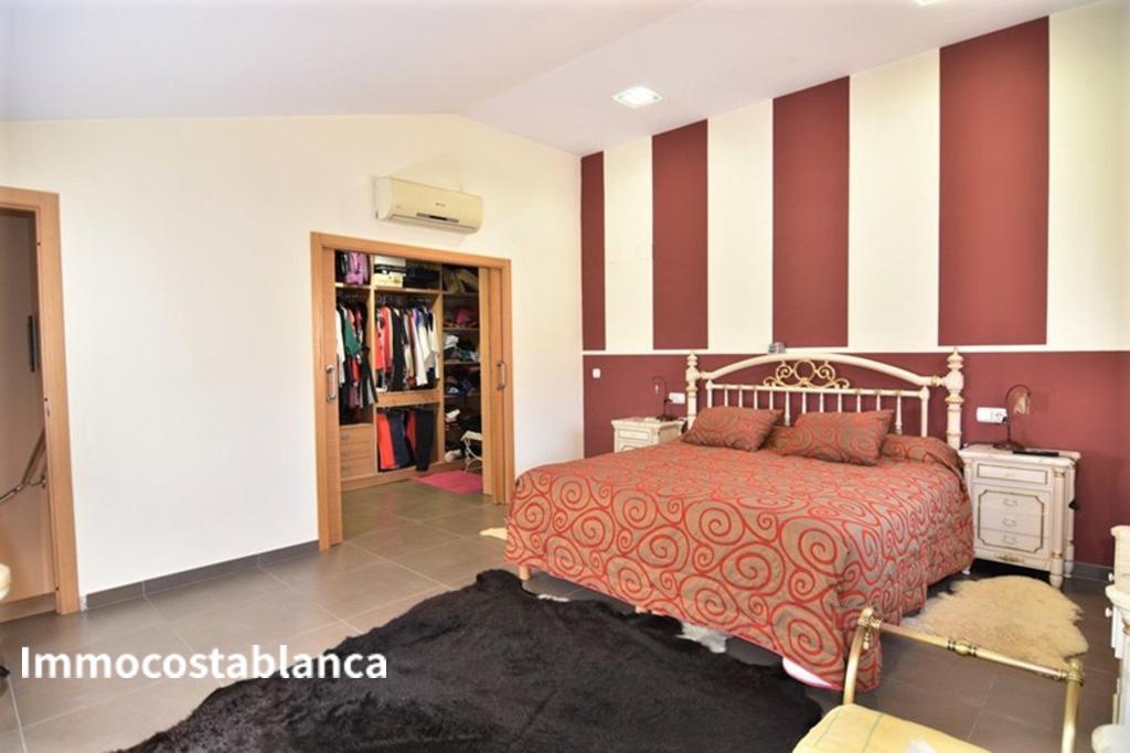 Villa in Benidorm, 266 m², 420,000 €, photo 10, listing 65995536