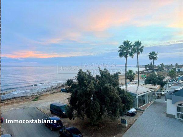 Apartment in Torrevieja, 105 m², 140,000 €, photo 1, listing 17722656