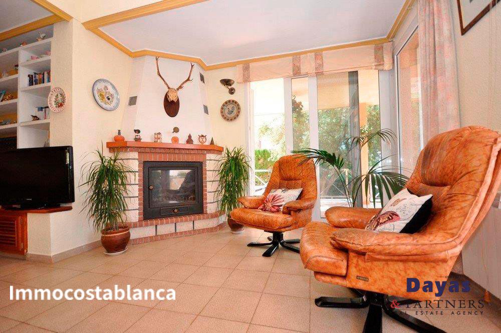 Villa in Torrevieja, 408 m², 740,000 €, photo 7, listing 4893616