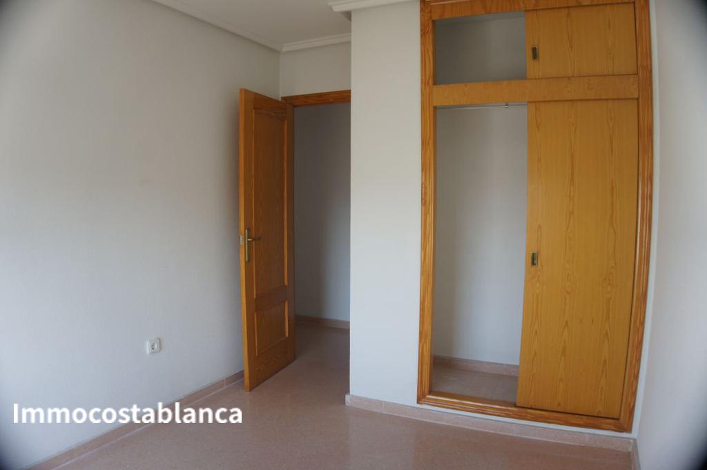4 room apartment in Orihuela, 85 m², 73,000 €, photo 2, listing 60533528