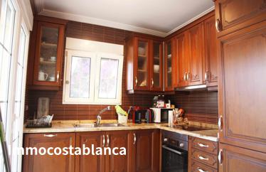 Detached house in Calpe, 210 m²