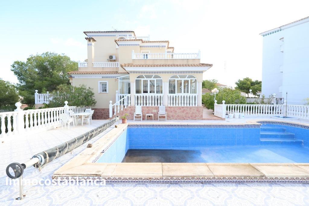 Villa in Orihuela Costa, 308 m², 850,000 €, photo 1, listing 12697216