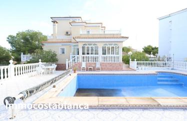 Villa in Orihuela Costa, 308 m²