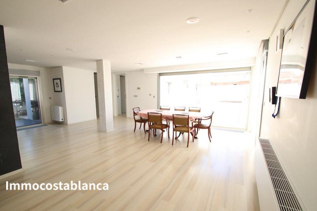 Villa in Torrevieja, 299 m², 598,000 €, photo 9, listing 3214496