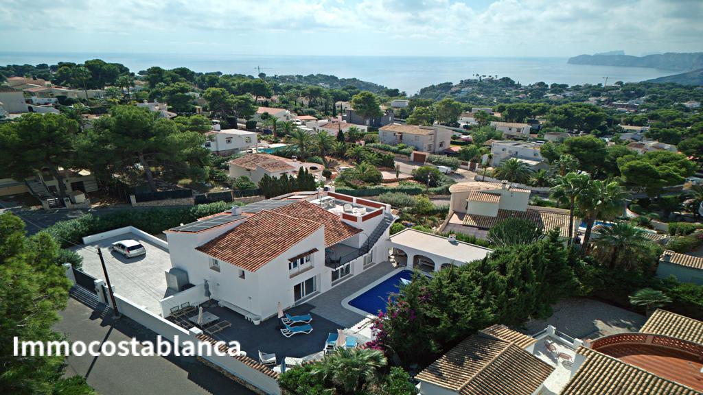 Villa in Javea (Xabia), 365 m², 1,495,000 €, photo 1, listing 19148416