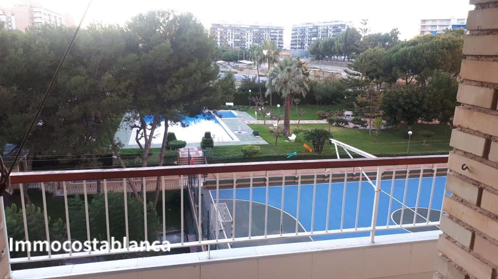 Apartment in Alicante, 360,000 €, photo 8, listing 52977216
