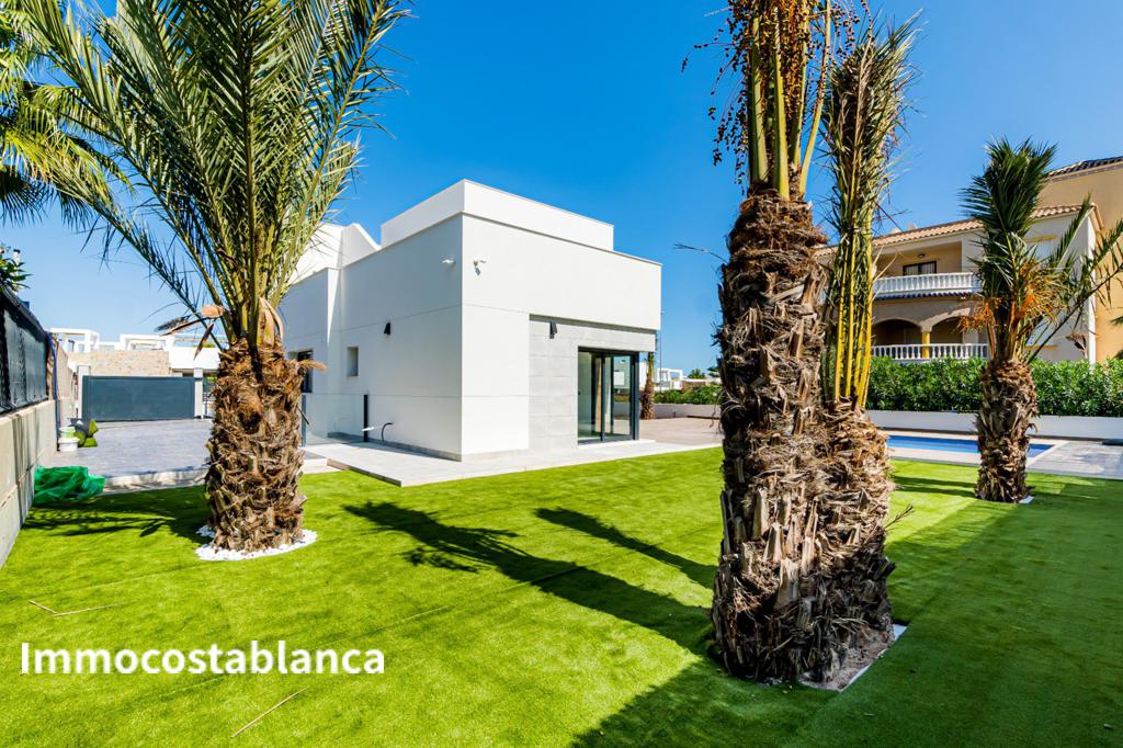 Villa in Cabo Roig, 430 m², 880,000 €, photo 2, listing 53077448