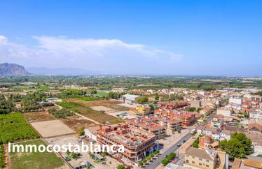Apartment in Jacarilla, 74 m²