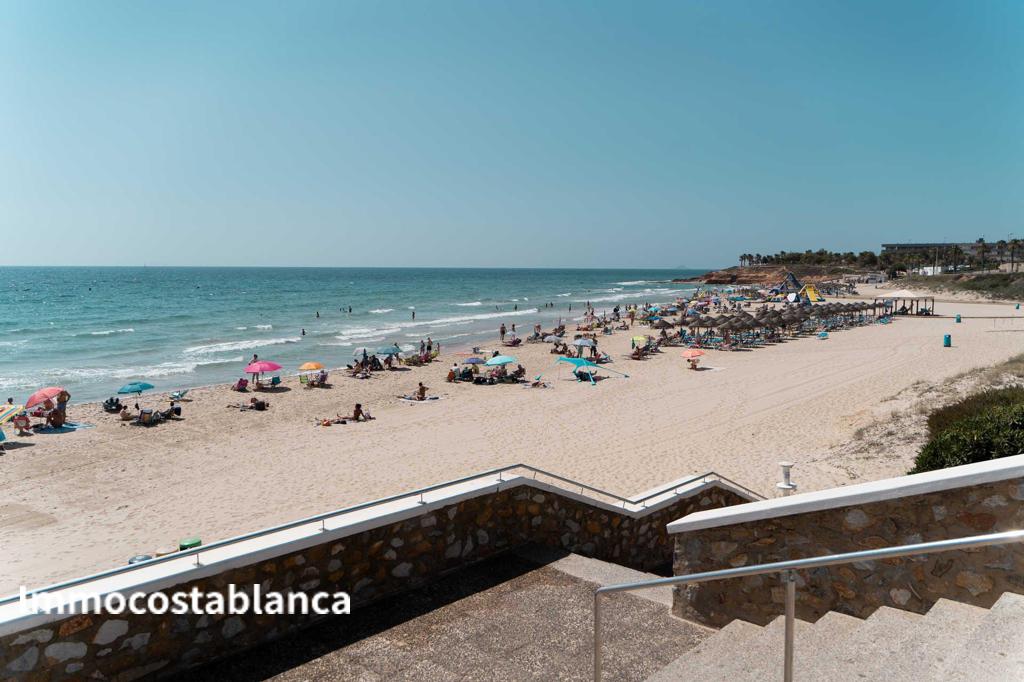 Villa in Pilar de la Horadada, 131 m², 540,000 €, photo 8, listing 22759536