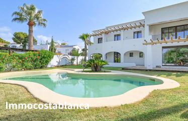 Detached house in Benissa, 496 m²