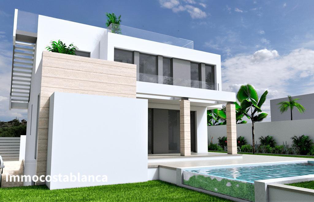 Villa in Torrevieja, 185 m², 780,000 €, photo 3, listing 77773936