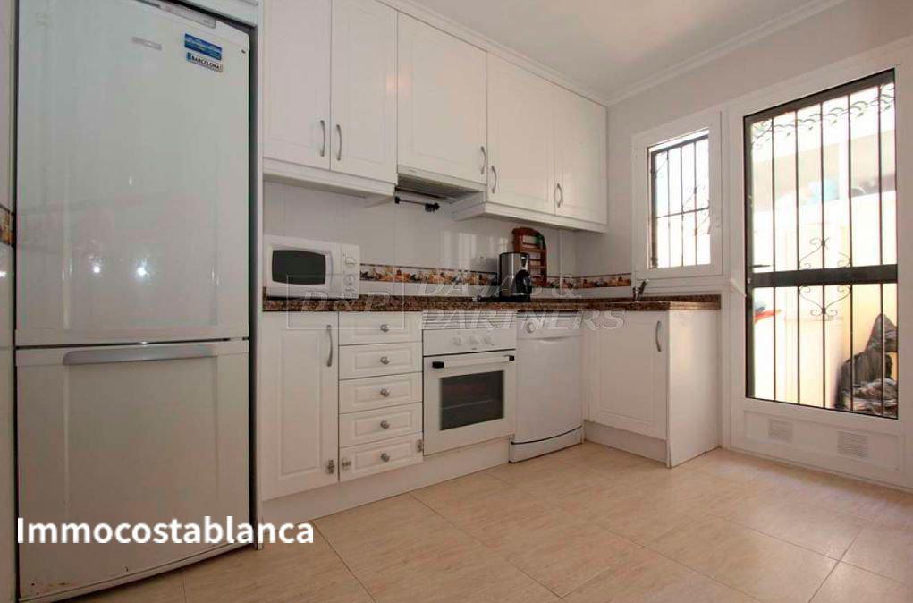 Townhome in Torrevieja, 157 m², 189,000 €, photo 2, listing 33775456