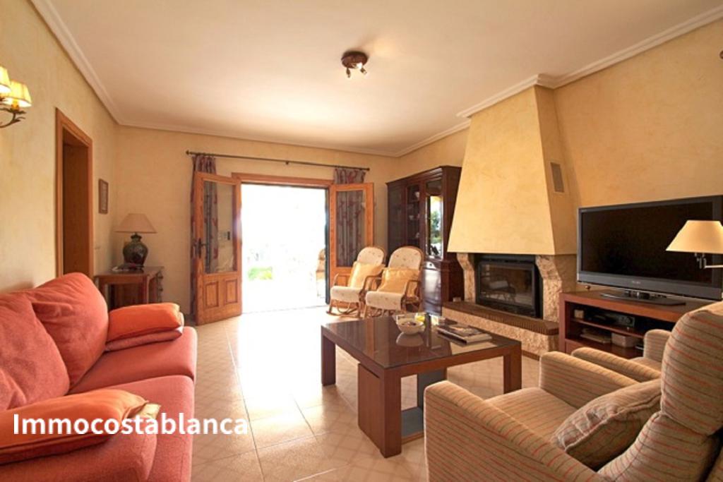 5 room villa in Torrevieja, 384,000 €, photo 2, listing 28626168