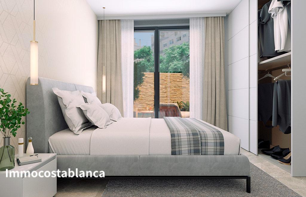 Apartment in Torrevieja, 225,000 €, photo 8, listing 46575536