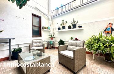 Apartment in Alicante, 161 m²