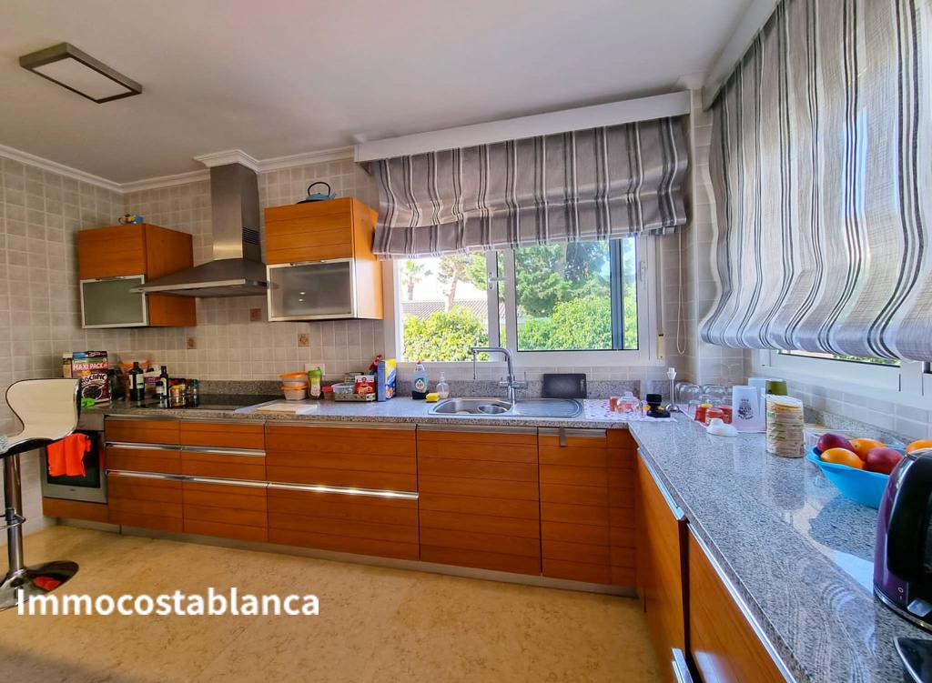 Townhome in Torre La Mata, 380 m², 1,300,000 €, photo 4, listing 42407456