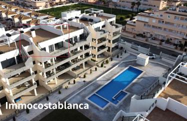 Apartment in Orihuela Costa, 140 m²