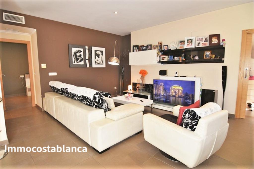 Villa in Benidorm, 266 m², 349,000 €, photo 1, listing 3992896