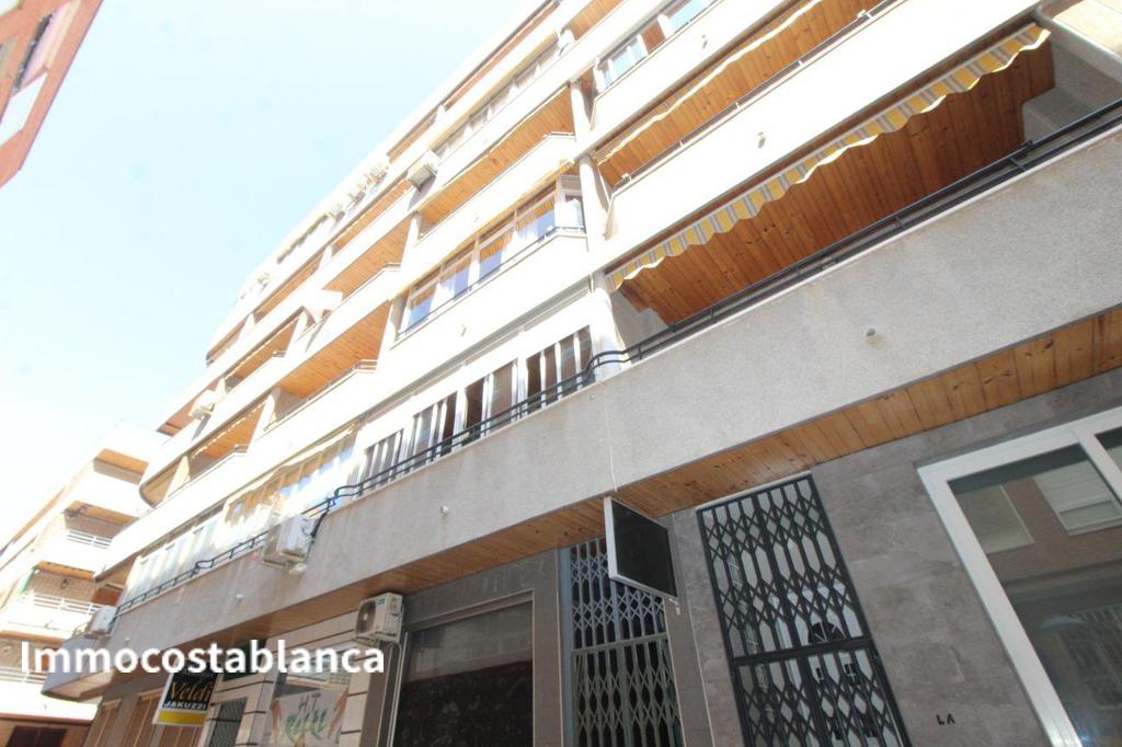 Apartment in Torrevieja, 67 m², 93,000 €, photo 1, listing 37169448