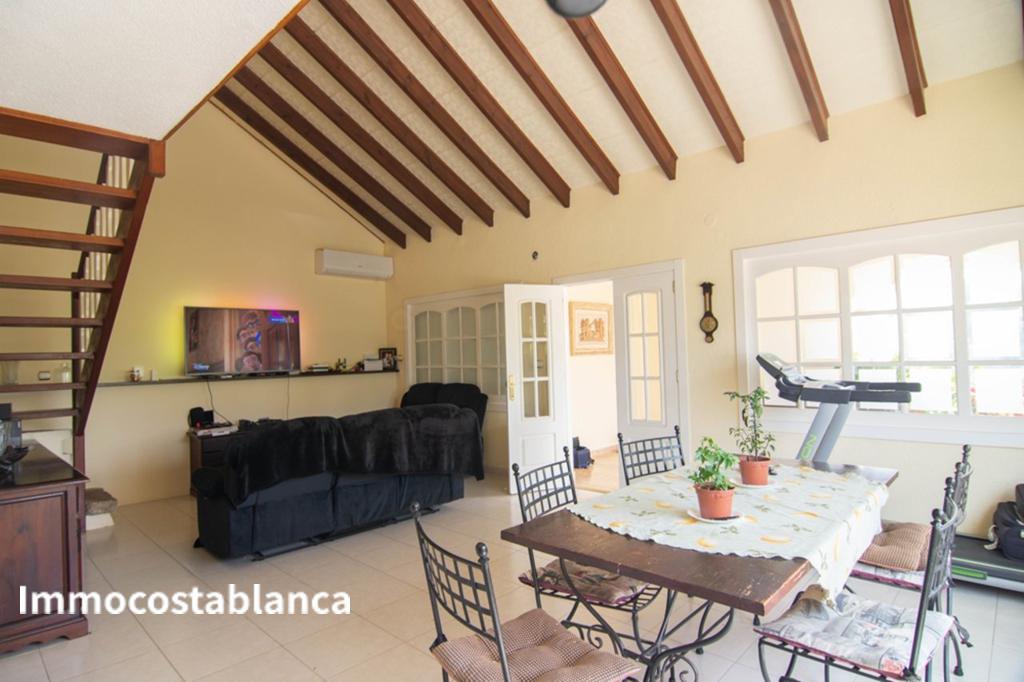 Villa in La Nucia, 215 m², 370,000 €, photo 5, listing 16554656