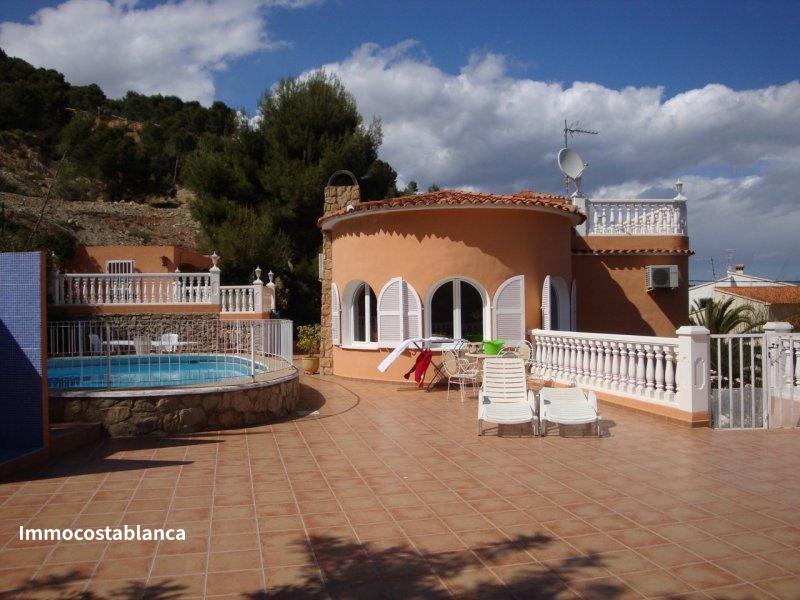 8 room villa in Calpe, 206 m², 375,000 €, photo 2, listing 11647688
