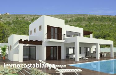 Detached house in Calpe, 170 m²