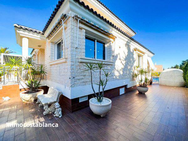 Villa in Torrevieja, 469 m², 1,300,000 €, photo 9, listing 9981856