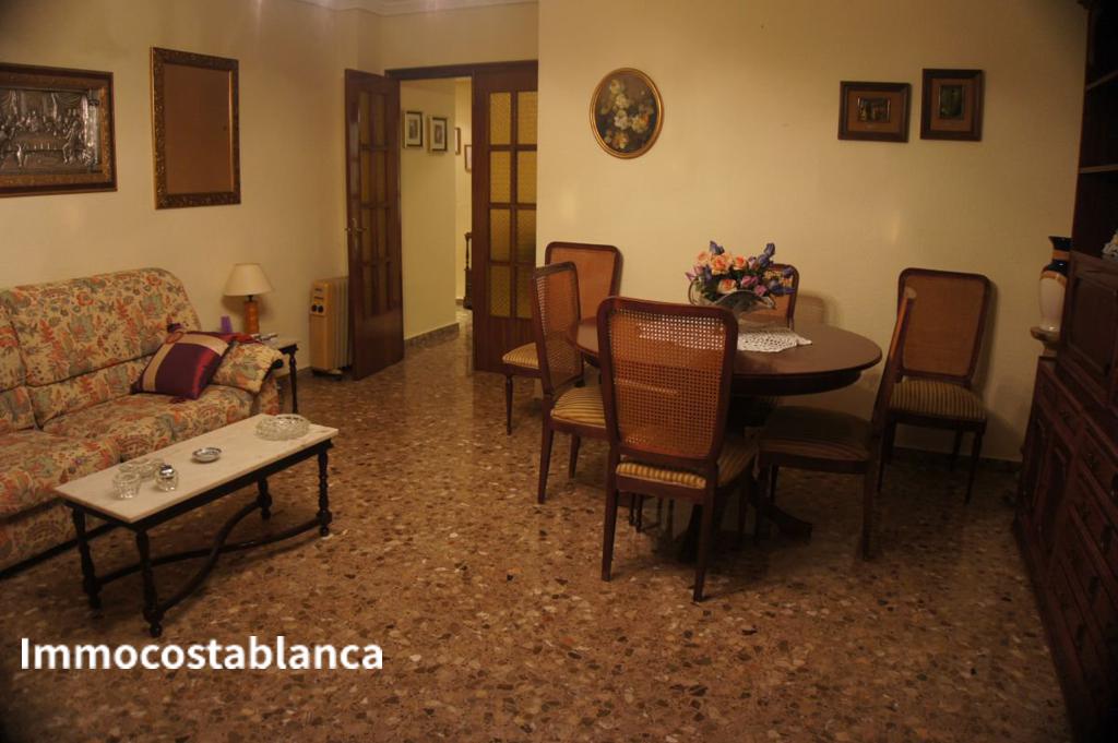 5 room apartment in Orihuela, 113 m², 70,000 €, photo 1, listing 15963768