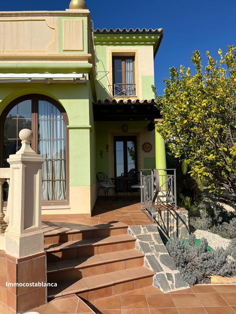 Townhome in Benidorm, 283 m², 750,000 €, photo 3, listing 77708336