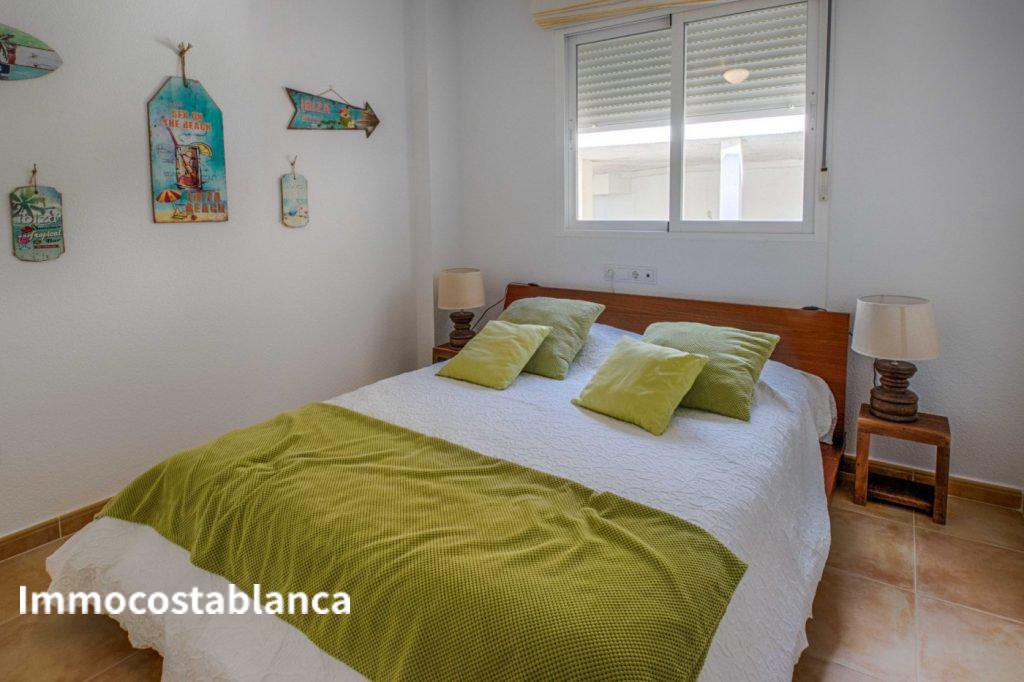 Apartment in Alicante, 230,000 €, photo 4, listing 13940016