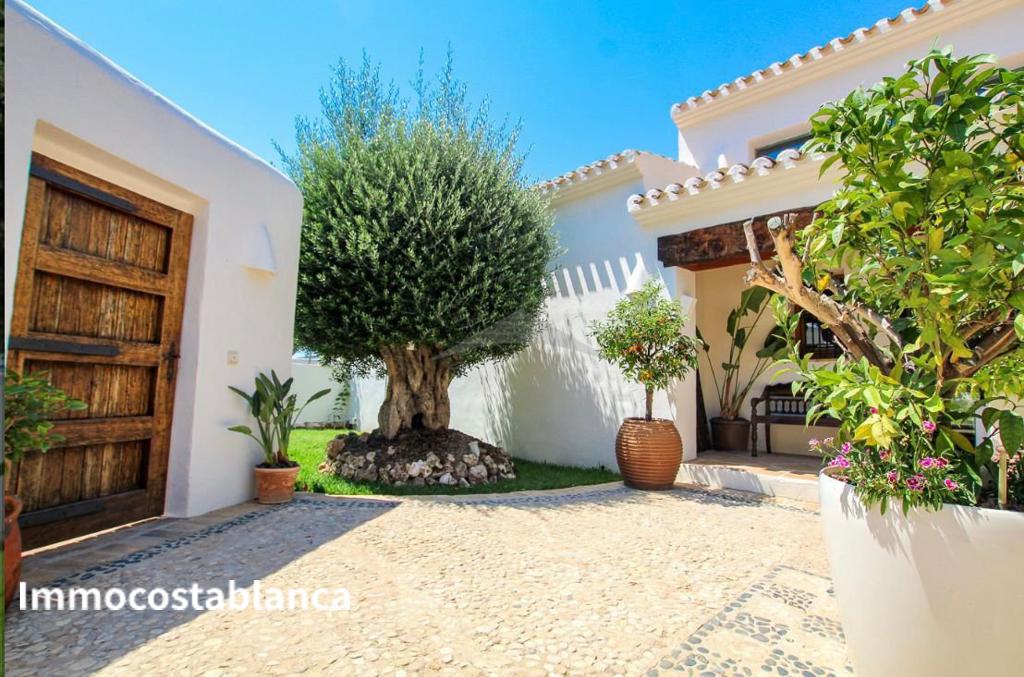 Detached house in Moraira, 328 m², 1,560,000 €, photo 3, listing 52324096