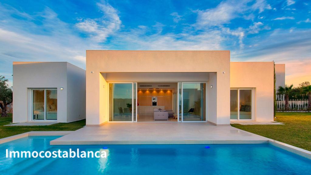 4 room villa in Dehesa de Campoamor, 130 m², 545,000 €, photo 1, listing 3058248