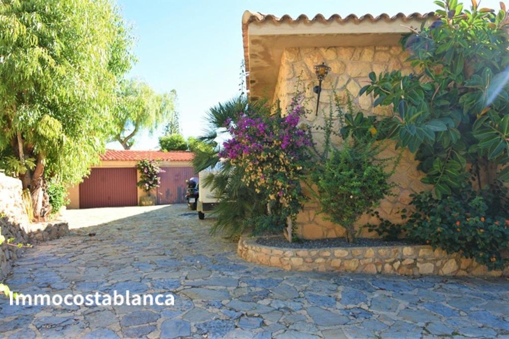 9 room villa in La Nucia, 450 m², 840,000 €, photo 10, listing 6022968
