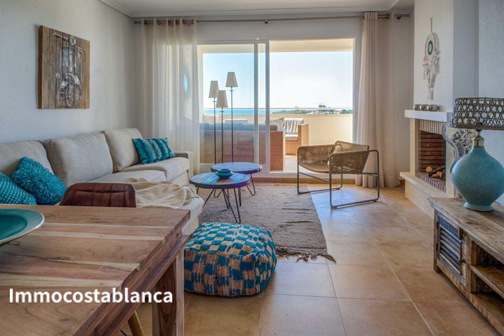 Apartment in Alicante, 230,000 €, photo 1, listing 13940016