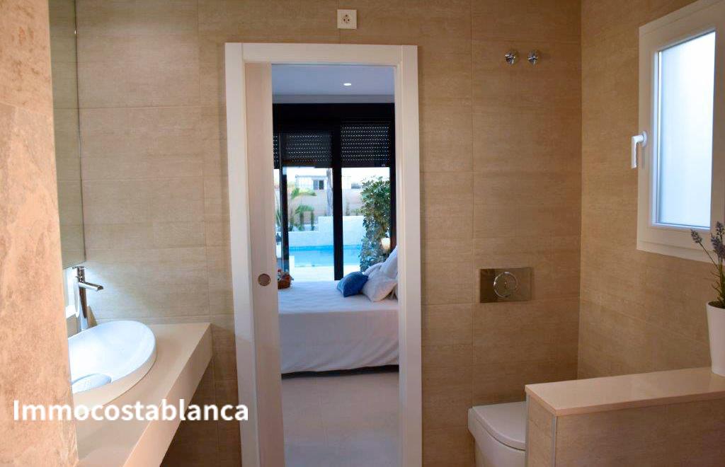 Villa in Benijofar, 121 m², 520,000 €, photo 2, listing 31427216