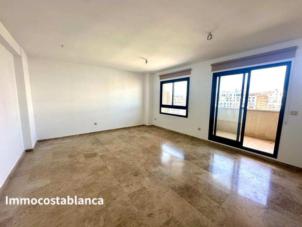 Apartment in Alicante, 161 m², 429,000 €, photo 1, listing 15975456