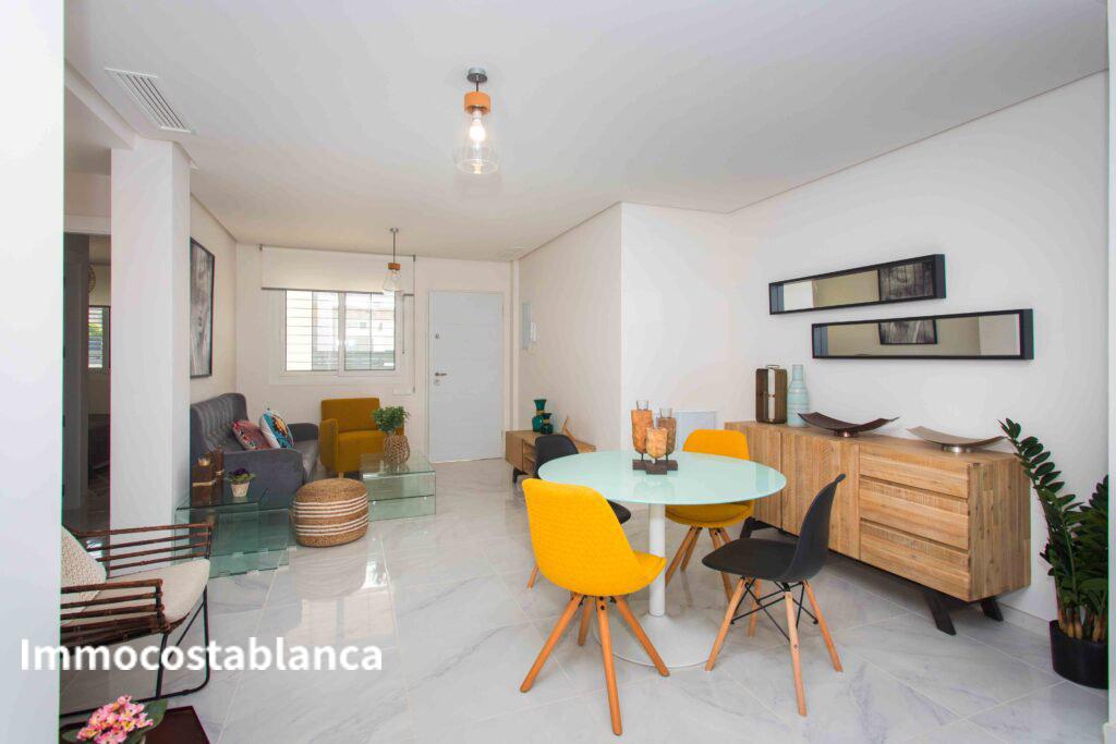 Terraced house in Torrevieja, 165,000 €, photo 6, listing 420016