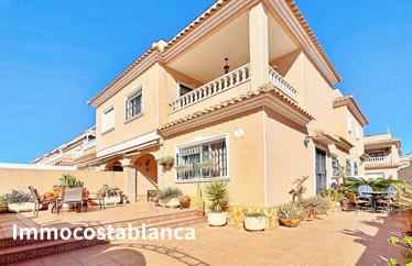 Apartment in Orihuela Costa, 90 m²