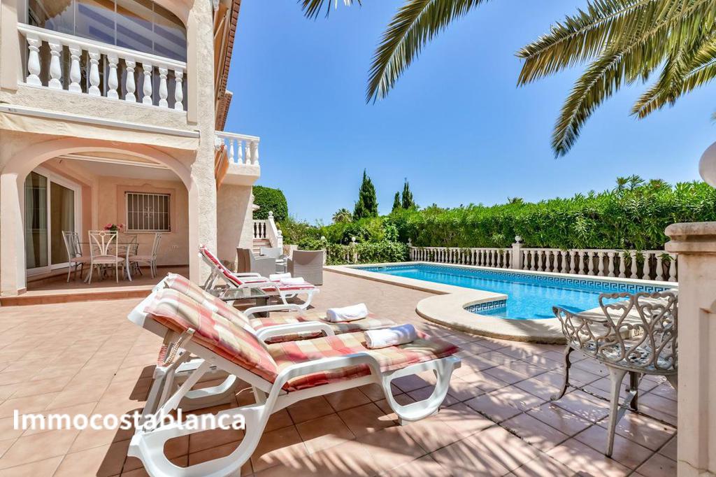 Villa in Calpe, 244 m², 550,000 €, photo 8, listing 3648256