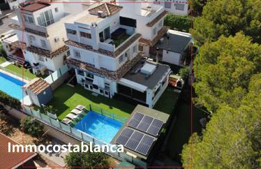 Villa in Orihuela Costa, 104 m²