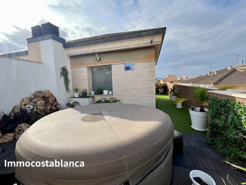 4 room terraced house in Pilar de la Horadada, 244 m², 395,000 €, photo 9, listing 45972976
