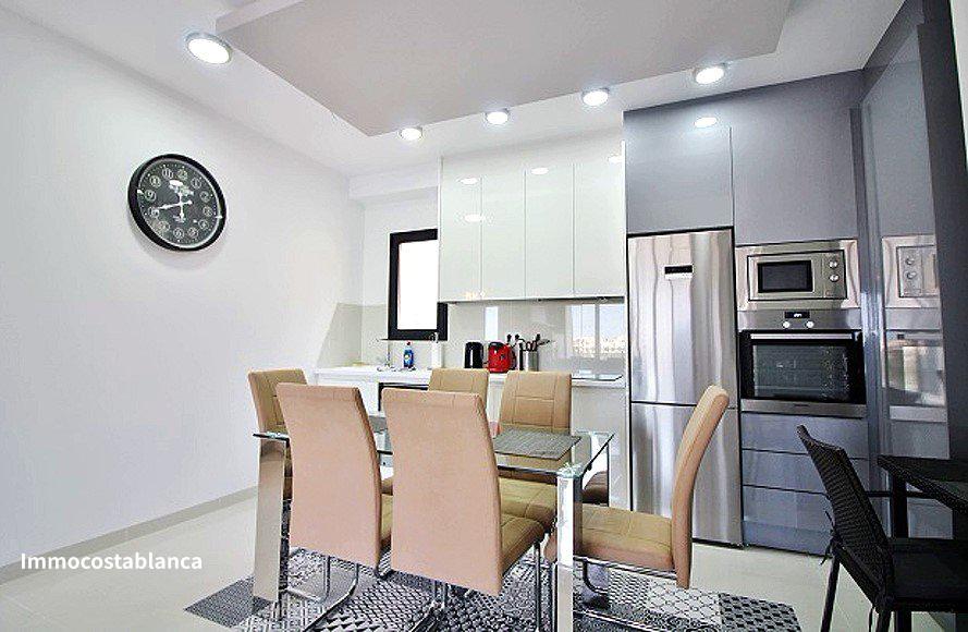 Apartment in Mil Palmeras, 67 m², 215,000 €, photo 1, listing 31800096