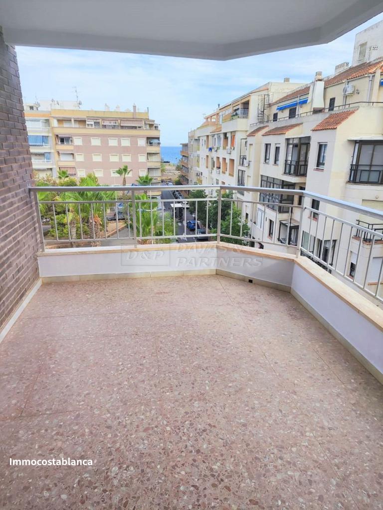 4 room apartment in Torrevieja, 113 m², 174,000 €, photo 1, listing 20375688