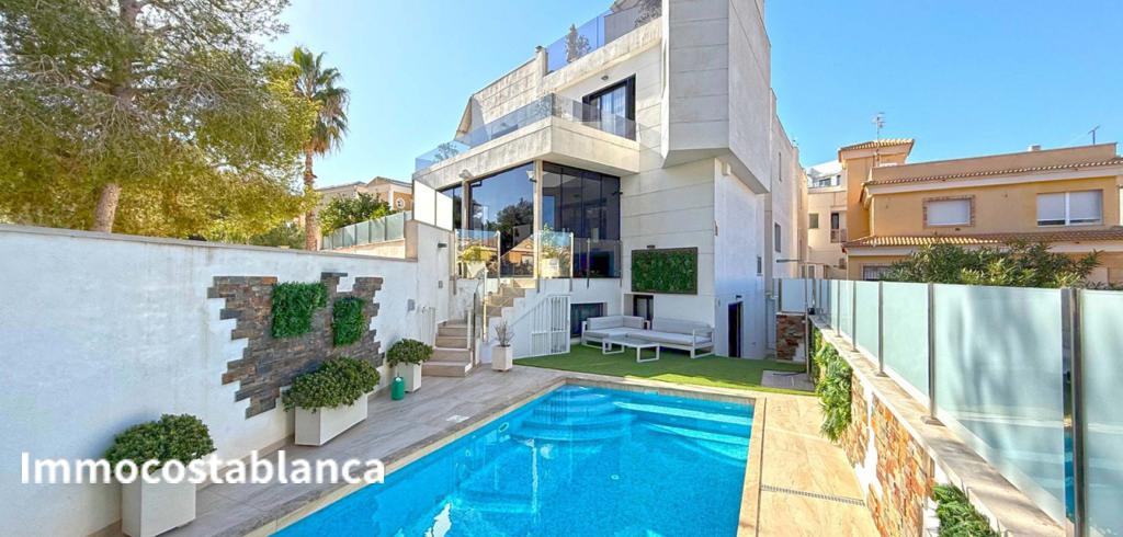 Villa in Orihuela Costa, 205 m², 475,000 €, photo 1, listing 75097216