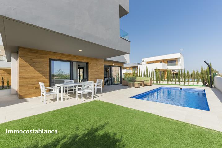 Villa in Alicante, 400 m², 334,000 €, photo 2, listing 19098496