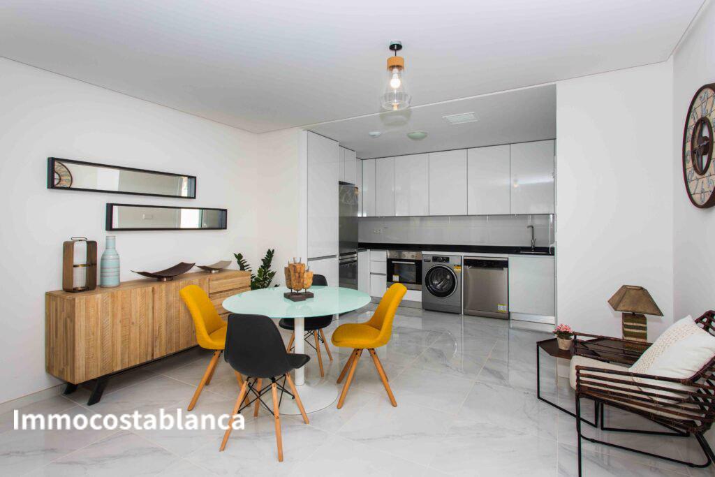 Terraced house in Torrevieja, 165,000 €, photo 2, listing 420016