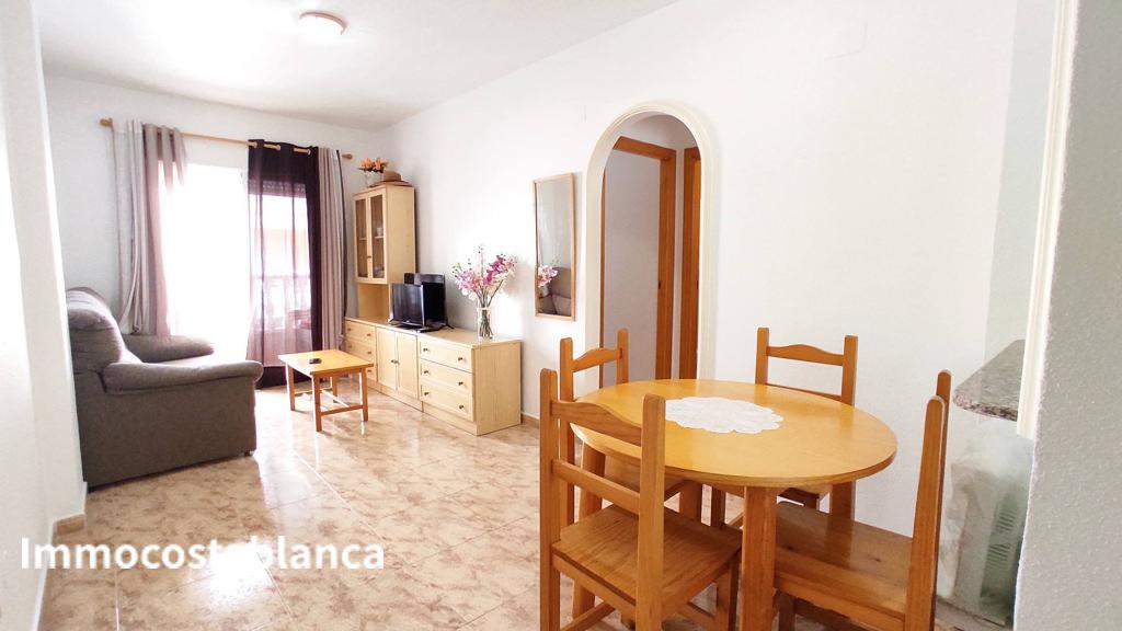 Apartment in Torrevieja, 54 m², 72,000 €, photo 4, listing 13894416